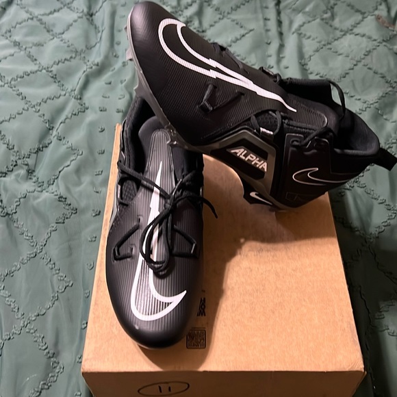 Nike Alpha Menace Pro 3 - Football cleats  Size 17 and 11 - Picture 1 of 11